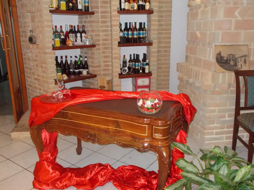 ניקוטרה Hotel Ristorante Antica Marina מראה חיצוני תמונה